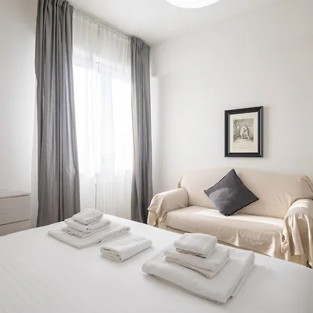 Three-bedroom Daire