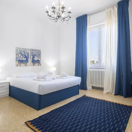 Apartamento Three-bedroom