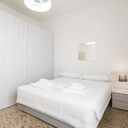Apartamento Three-bedroom